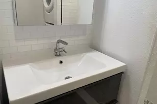 2220 Leon St, Austin, TX 78705 - Photo 12