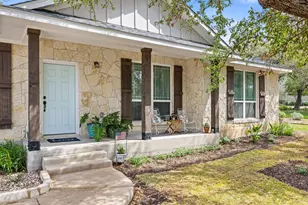 103 Leaning Oak Cir, Johnson City, TX 78636 - Photo 4