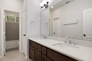 103 Leaning Oak Cir, Johnson City, TX 78636 - Photo 20