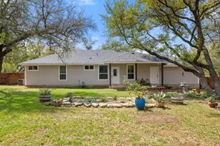 103 Leaning Oak Cir, Johnson City, TX 78636 - Photo 36