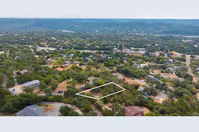 11013 W Lakeview Drive, Jonestown, TX 78645 - Photo 26