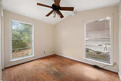11013 W Lakeview Drive, Jonestown, TX 78645 - Photo 18