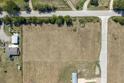 1940 Homannville Trail, Lockhart, TX 78644 - Photo 4
