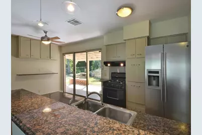 401 Cherry Hill Drive, Austin, TX 78704 - Photo 4