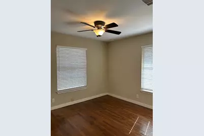 401 Cherry Hill Drive, Austin, TX 78704 - Photo 14