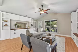 5815 Lomita Verde Cir, Austin, TX 78749 - Photo 10