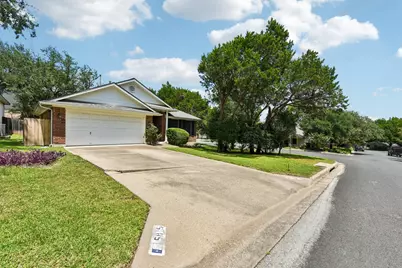 5815 Lomita Verde Circle, Austin, TX 78749 - Photo 4