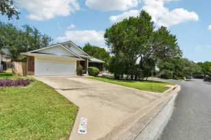 5815 Lomita Verde Cir, Austin, TX 78749 - Photo 4