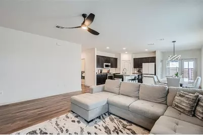 124 Marienfeld Lane, Georgetown, TX 78626 - Photo 2