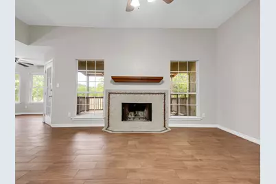 84 Thomas Drive, Martindale, TX 78655 - Photo 6