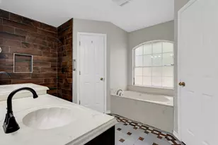 84 Thomas Dr, Martindale, TX 78655 - Photo 14