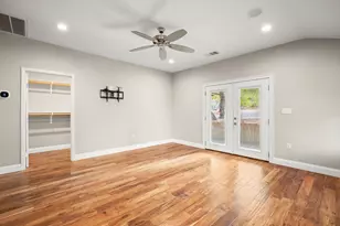 10204 Oak Grove Cir, Austin, TX 78736 - Photo 16