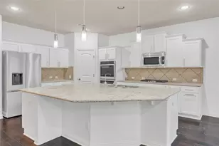 904 Purple Moor Pass, Leander, TX 78641 - Photo 10