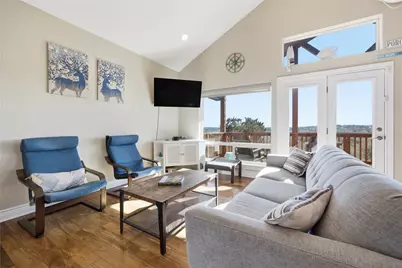 1748 Lakeshore Drive, Canyon Lake, TX 78133 - Photo 4