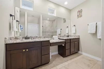 1748 Lakeshore Drive, Canyon Lake, TX 78133 - Photo 16