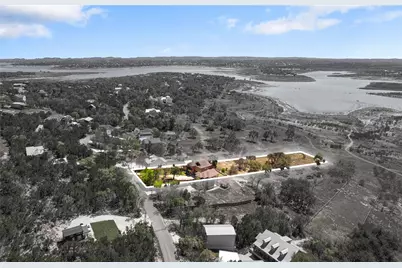 1748 Lakeshore Drive, Canyon Lake, TX 78133 - Photo 38