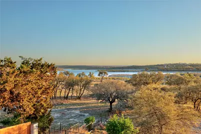 1748 Lakeshore Drive, Canyon Lake, TX 78133 - Photo 32