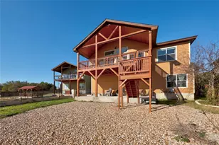 1748 Lakeshore Dr, Canyon Lake, TX 78133 - Photo 28