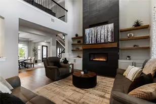 701 Echelon Pl, Lakeway, TX 78738 - Photo 10