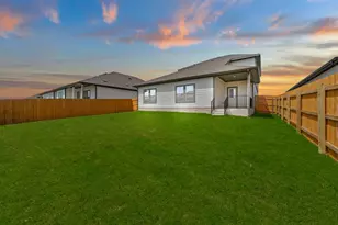 156 Wind Hl, Jarrell, TX 76537 - Photo 28