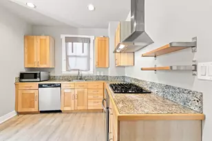 132 Perry Ct, San Antonio, TX 78209 - Photo 8