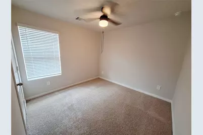 1327 Camden Ln Lane, Lockhart, TX 78644 - Photo 28