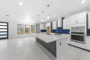 316 Tall Forest Dr, Bastrop, TX 78602 - Photo 10