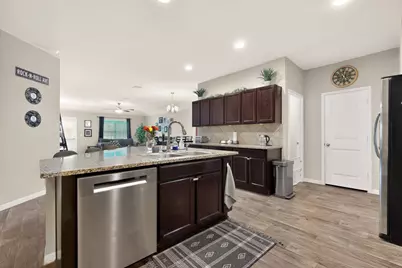 706 Liard River Road, Hutto, TX 78634 - Photo 12