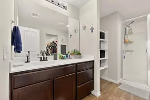 706 Liard River Rd, Hutto, TX 78634 - Photo 16