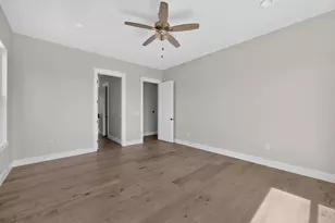 18213 Gregg Bluff Rd, Jonestown, TX 78645 - Photo 28