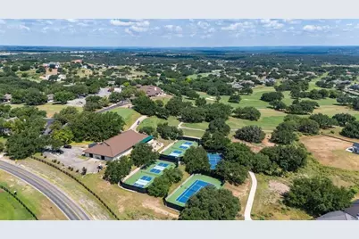 26204 Masters Parkway, Spicewood, TX 78669 - Photo 8