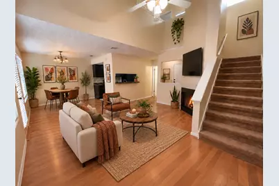 512 Eberhart Lane #605, Austin, TX 78745 - Photo 4