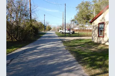 1320 Green Street, Lockhart, TX 78644 - Photo 22