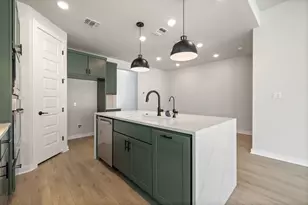 592 Darley Oak Dr, Dripping Springs, TX 78620 - Photo 16