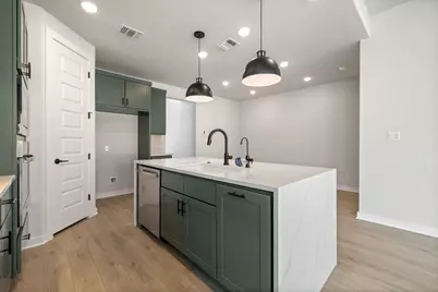 592 Darley Oak Drive, Dripping Springs, TX 78620 - Photo 16