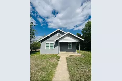 100 N Brazos Street, Lockhart, TX 78644 - Photo 1