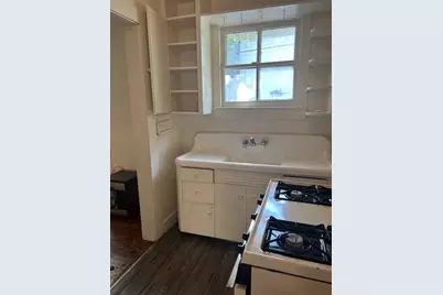 2800 Whitis Avenue #C, Austin, TX 78705 - Photo 2