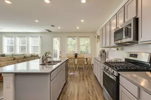 1107 Winifred Dr, Austin, TX 78748 - Photo 14