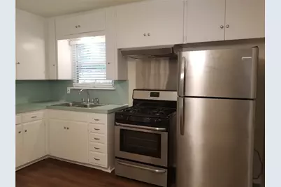 4502 Banbury Bend, Austin, TX 78745 - Photo 10