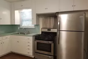 4502 Banbury Bend, Austin, TX 78745 - Photo 10