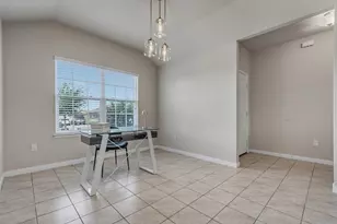 176 Dusky Thrush Dr, Kyle, TX 78640 - Photo 6