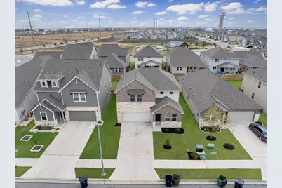 108 Greenfinch Street, Hutto, TX 78634 - Photo 2