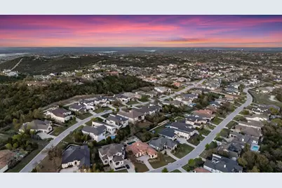 305 Ringtail Stream Drive, Lakeway, TX 78738 - Photo 4