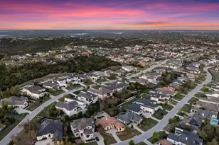 305 Ringtail Stream Dr, Lakeway, TX 78738 - Photo 4