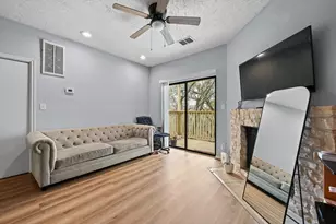 1013 Chestnut St, San Marcos, TX 78666 - Photo 4