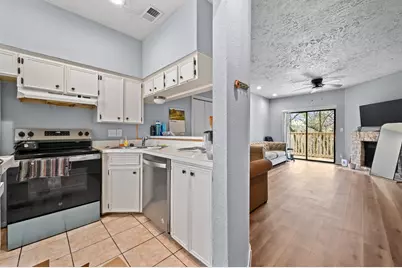 1013 Chestnut Street #B1, San Marcos, TX 78666 - Photo 6