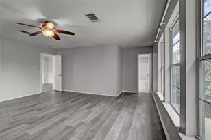141 Masonwood Dr, Kyle, TX 78640 - Photo 14
