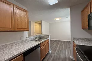 8911 Schick Rd, Austin, TX 78729 - Photo 4