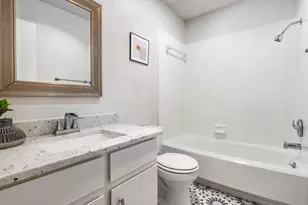 1811 Rainy Meadows Dr, Austin, TX 78758 - Photo 16