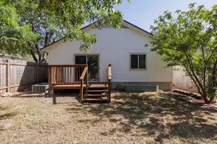 1811 Rainy Meadows Dr, Austin, TX 78758 - Photo 20